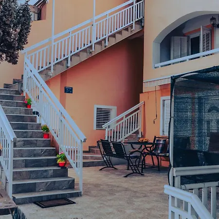 Two Hvar & Apartment